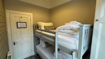 2 chambres, Wi-Fi gratuit, décoration personnalisée