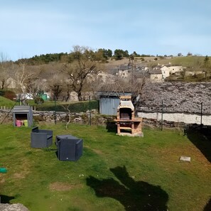 Unclassified image, 3 of 10, button - Holiday Home 'Gîte Du Recoux' with Wi-Fi (Massegros Causses Gorges)