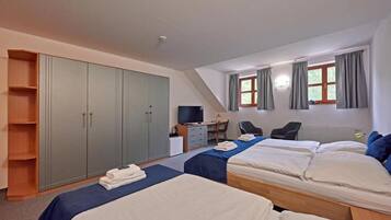 Superior Triple Room, Non Smoking