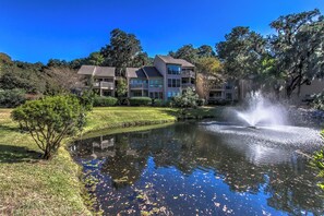 Exterior - 2399 Lighthouse Tennis Villas: 1BD/BA Pet Friendly in Sea Pines (Hilton Head Island)