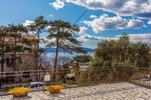 Nicht klassifiziertes Bild, 3 von 19, Schaltfläche