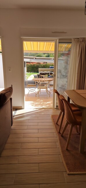 Uklassifisert bilde, 5 av 18, knapp