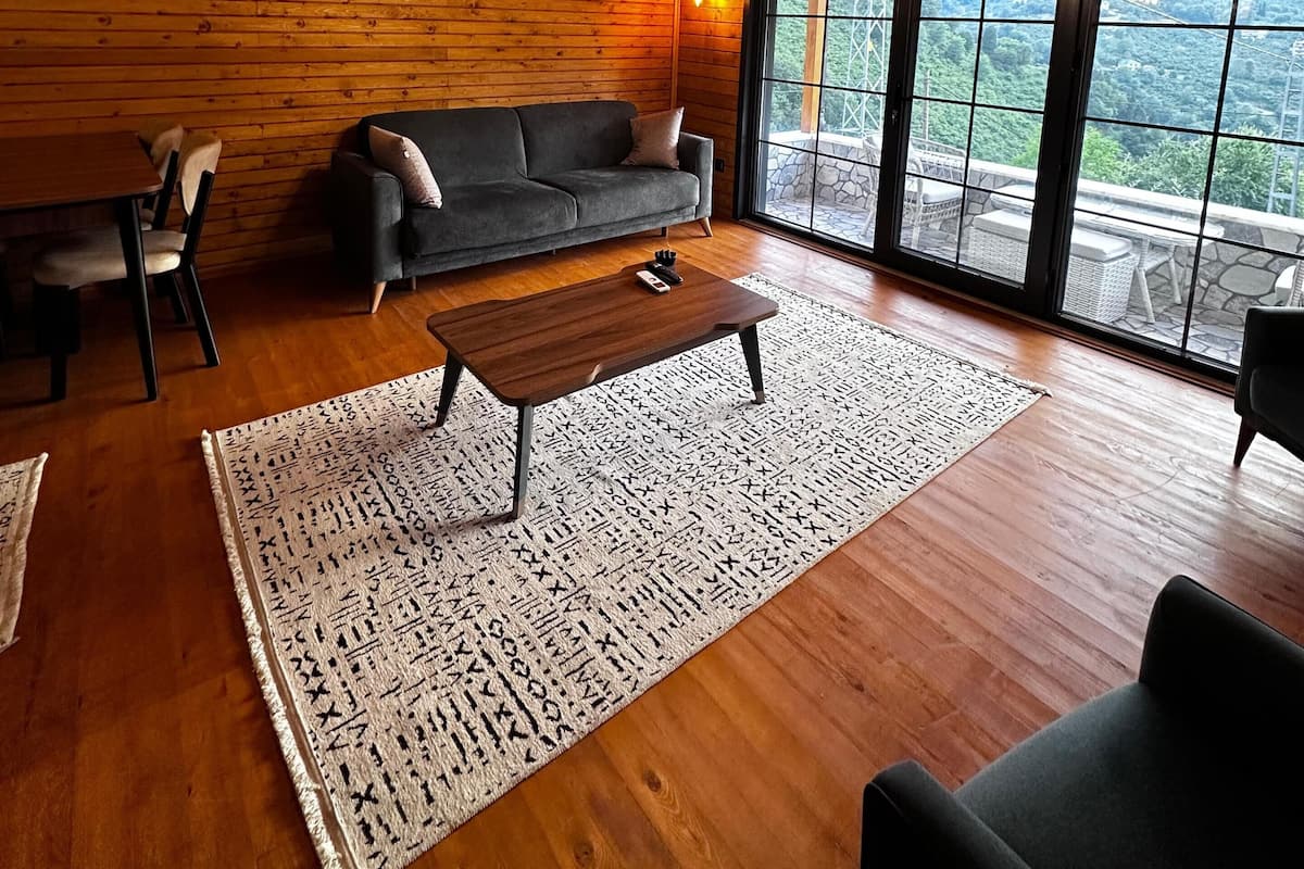 컴포트 방갈로, 전자레인지, 산 전망