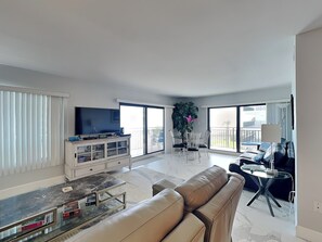 Imagen sin descripción, 3 de 27, botón