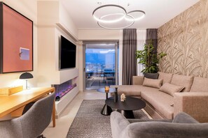 Living area - The HostMaster 910 Loft (Tavros)