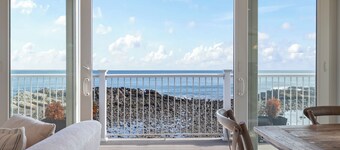 Perkins Cove Ogunquit Oceanfront Penthouse - Private Beach  2 Bedroom, 2.5 baths