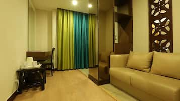 Habitación doble | Zona de estar