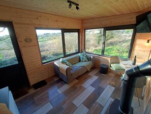 Fernseher, Kamin