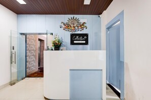 Rumah | Resepsionis