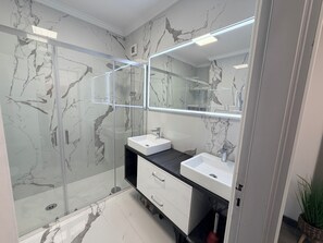 Bathroom - Perfect 3-bedroom apartment with AC in tranquil Ovar (Ovar)