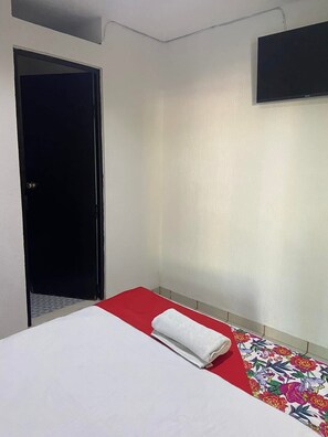 Classic Single Room, Courtyard View - NORMA PATRICIA UCAN IROLA (Chetumal)