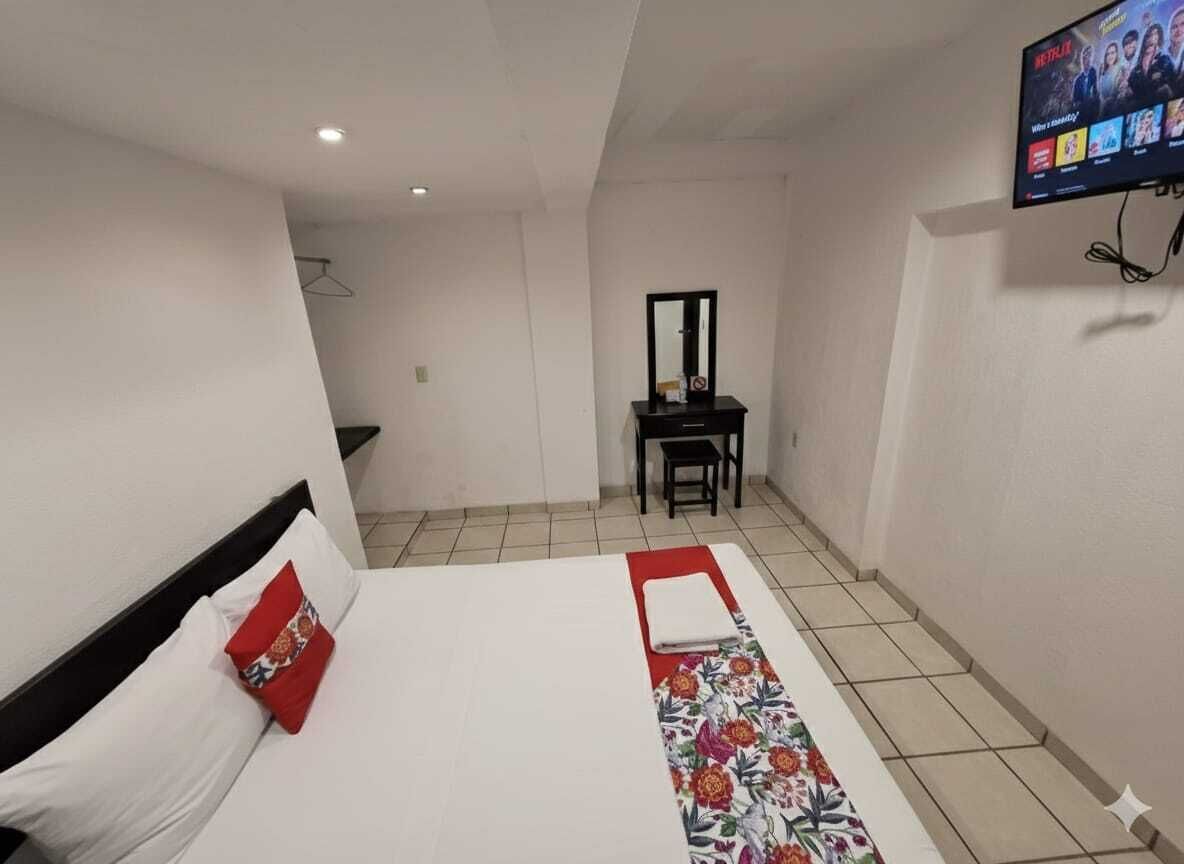 Chambre Simple Classique, vue cour intérieure