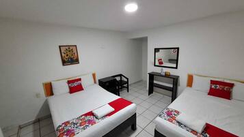 Comfort Twin Room, Courtyard View | Iron/ironing board, free WiFi