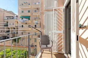 Property grounds - Abbrescia 10 – Central Bari Apartment, Balcony, Self Check-in, Wi-Fi, 6 Guests (Bari)
