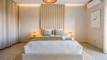 6 bedrooms, in-room safe, iron/ironing board, travel crib