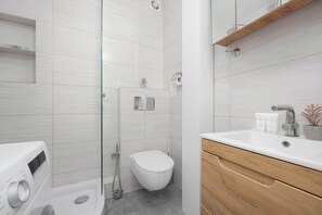 Bathroom - Andersa 35 Warszawa | Cozy Apartment | Remote Work | Close to the City Center (Warszawa)