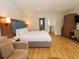 1 bedroom, WiFi (free), individually decorated, individually furnished
