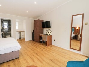 1 bedroom, individually decorated, individually furnished, free WiFi - Hedgehog Lodge (Chorley)