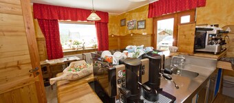 'Room 8' with Mountain View, Shared Terrace in Bionaz