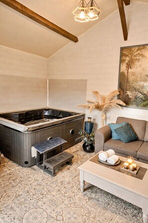 Interior - La Dolce Quercy, charming gîte with swimming pool & SPA (Espère)