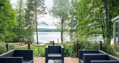 Aurinko vanaja by Interhome