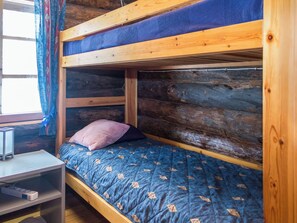 Room - Kelosyväri 13 by Interhome (Nilsiä)