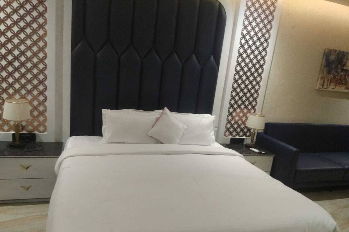 Presidential Studio Suite