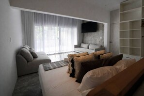 Living area - Design Lovers’ Paradise /Boutique Home in Tulum (Tulum)