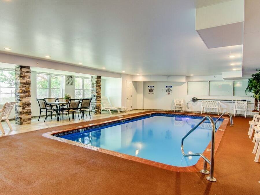 Piscine couverte
