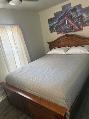 Cozy 1-bedroom house in lovely O'Neill with AC