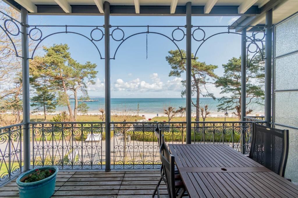 Comfort Apartment, 2 Bedrooms, Sea View | Outdoor dining