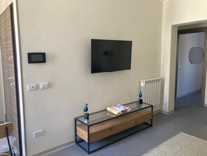 Interior - Newly renovated house, bright and within walking distance of Ortigia and the Greek theater. (Siracusa)