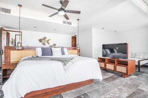 7 chambres, fer et planche à repasser, Wi-Fi, draps fournis