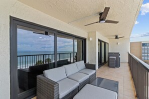 Terrace/patio - Newly Remodeled 2/2 Gulf Front Condo in Madeira Beach, Florida (Madeira Beach)