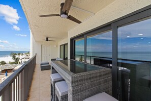 Terrace/patio - Newly Remodeled 2/2 Gulf Front Condo in Madeira Beach, Florida (Madeira Beach)
