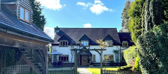 The Oaks