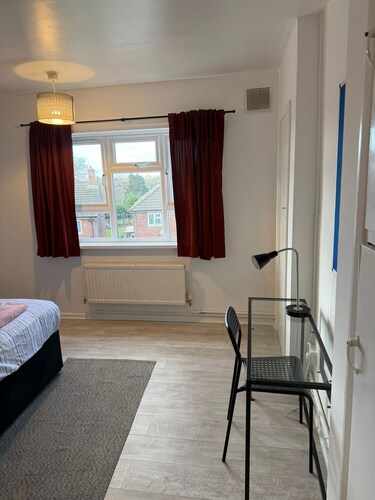 Cozy Flat - Near Essex Uni | WiFi | Free Parking