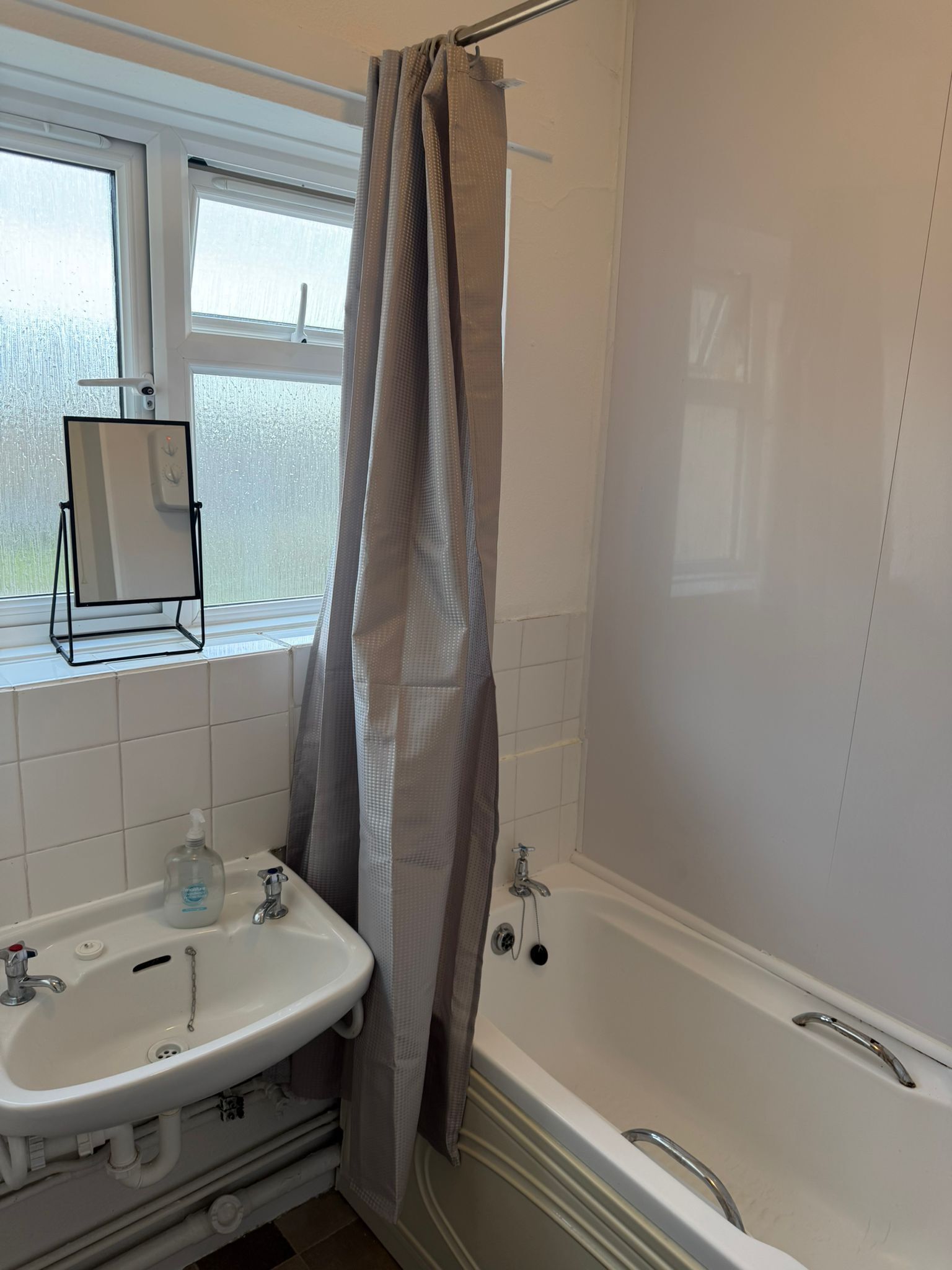 Hair dryer, towels, toilet paper