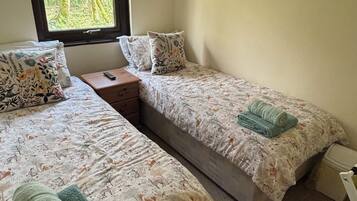 2 Schlafzimmer, Bügeleisen/Bügelbrett, Internetzugang, Bettwäsche
