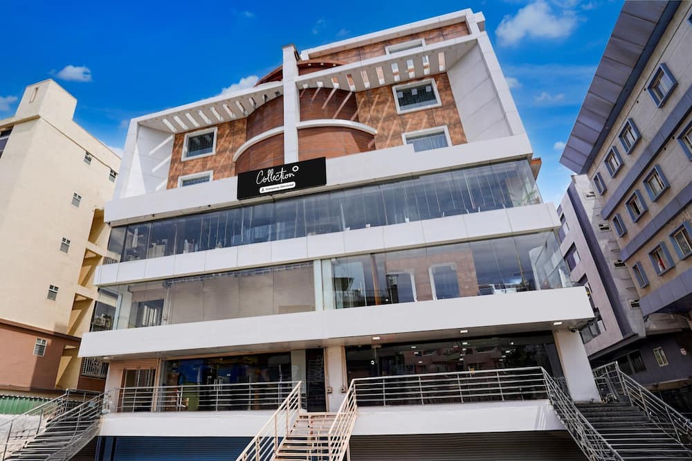 Classic With Balcony Pioneer Suites