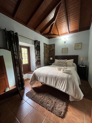 Iron/ironing board, Internet, bed sheets - El Cabezo Rural House (Vallehermoso)