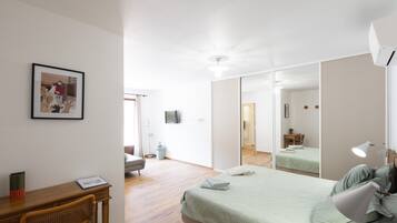 1 bedroom, WiFi, bed sheets