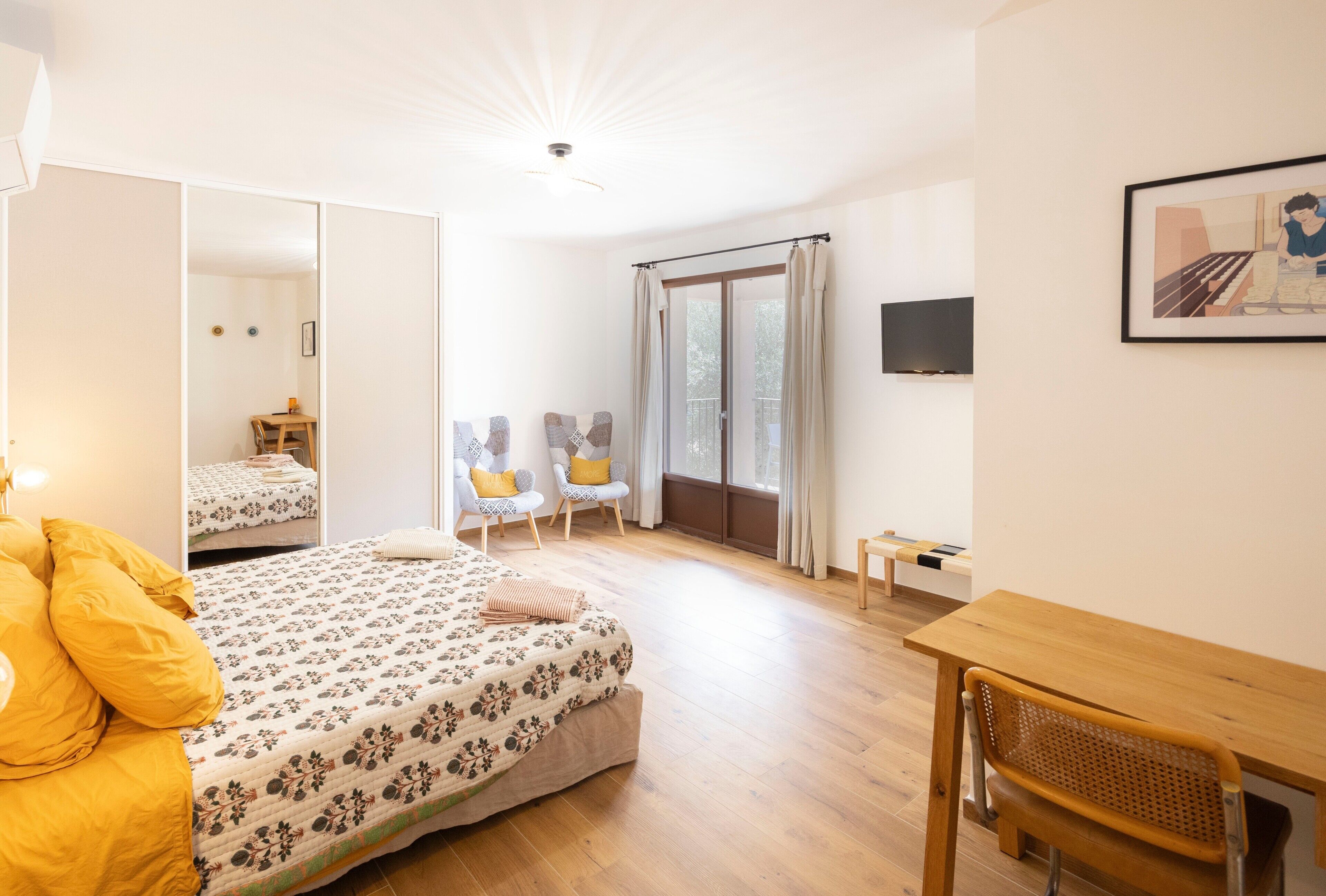 1 bedroom, WiFi, bed sheets