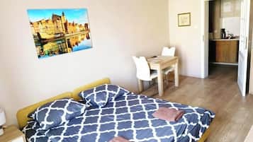 Bloc d'apartaments Comfort, balcó, vistes a la ciutat