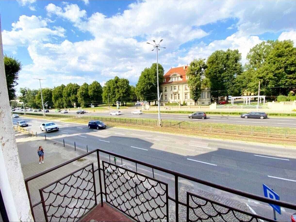 Comfort-Apartment, Balkon, Stadtblick | Unterkunftsgelände