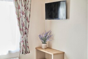 Interior - Host & Stay | Molly's Place (Morpeth)