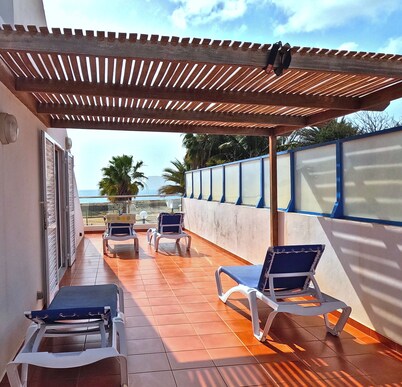Sea View 3 Bed, 3 Bath Home in Murdeira with Large Terraces & Pool Access