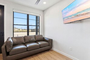TV - Stay in Pure Luxury with Resort-Style Amenities! (New Braunfels)