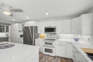 Unclassified image, 5 of 31, button - Luxury West Barnstable Home w/ Pool – Near Sandy Neck (Barnstable)