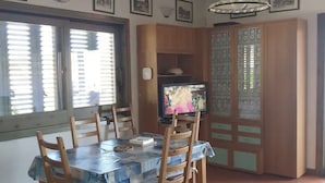 Gambar tidak terklasifikasi, 2 dari 19, tombol